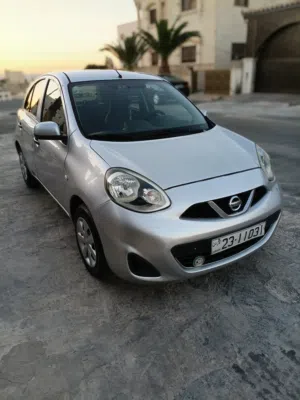 السياره صلاة النبي دهان بلادها 70% ترخيص سنه كامله كوشوك جديد غرفه جلد جديده مكيف حامي بارد