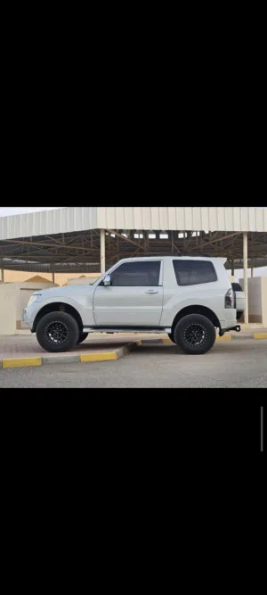 للبيع 4 رنجات مع إطارات