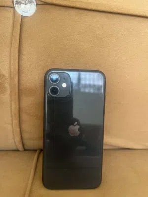 Apple iPhone 11 128 GB in Amman