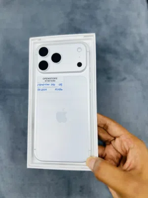 iPhone 17 pro max -256 GB - Box piece- 100% BH - warranty 02/2027 - All Best performance available
