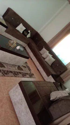 طقم للبيع المستعجل