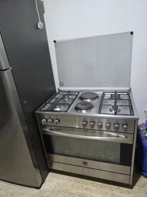 غاز نظيف 6 عيون اثنين كهربا واربعه غاز