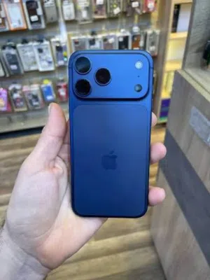 ايفون 17 PRO MAX لون نيلي للبيع مستعجل