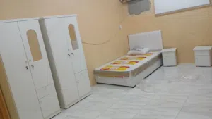 غرفة نوم نفر ونص