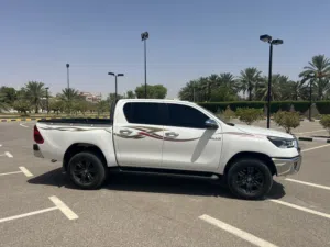 Used Toyota Hilux in Al Sharqiya