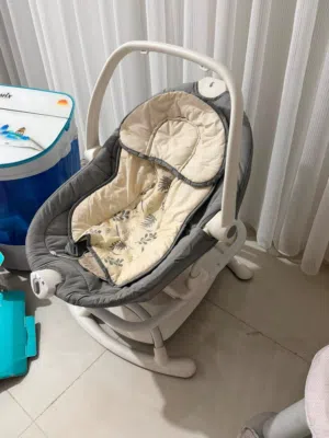 اغراض اطفال للبيع