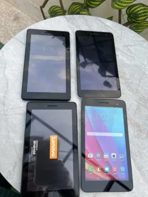 اجهزة تابليت بحالة ممتازة لينوفو و هواوي للبيع