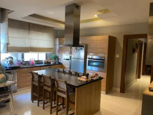 180 m2 3 Bedrooms Apartments for Sale in Amman Abdoun