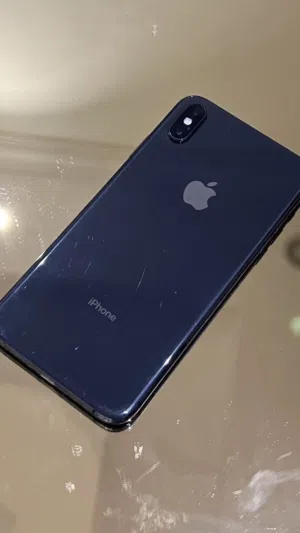 ايفون XS MAX