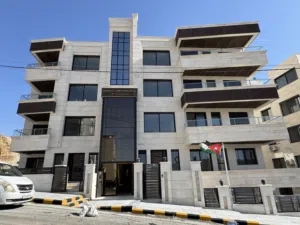 230 m2 4 Bedrooms Apartments for Sale in Amman Deir Ghbar