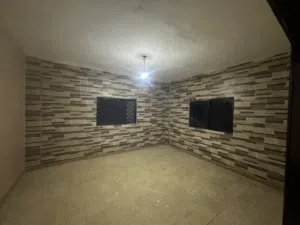 140 m2 3 Bedrooms Townhouse for Rent in Jerash Kufor Khal
