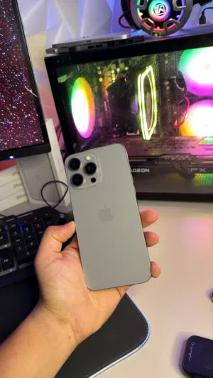 Apple iPhone 15 Pro Max 256 GB in Tripoli