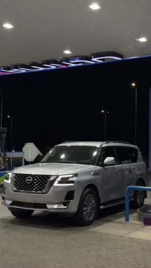 SUV Nissan in Muscat