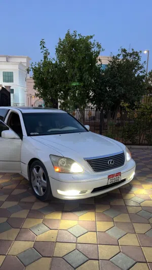 Used Lexus LS in Al Ain