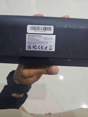 هذا الجهاز هو طابعة حراريه محموله