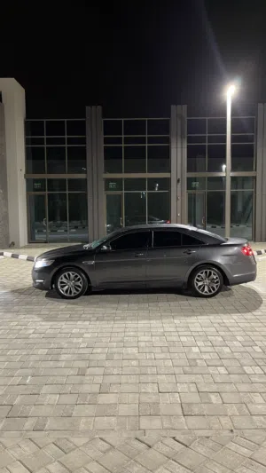 Used Ford Taurus in Dhofar