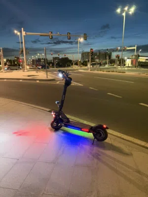 ELECTRIC SCOOTER FOR SALE  (SERIOUS BUYERS ONLY)