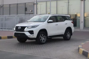 Toyota fortuner 2022 GCC V6 original paint Accident free تويوتا فورتشنر 2022 خليجي صبغ الوكاله6سلندر