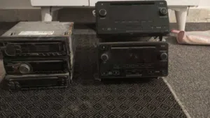 عدد 5مسجلات