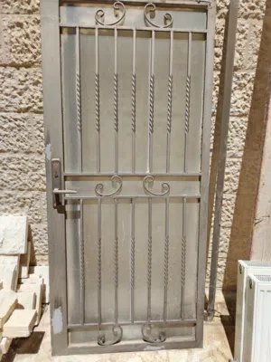 للبيع غساله وباب