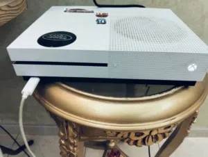 Xbox one s تيرا تخزين للبيع
