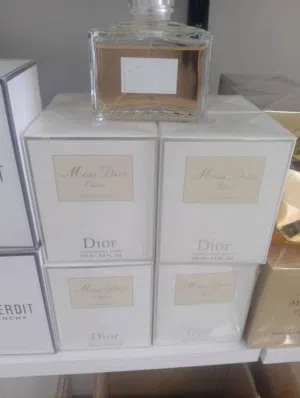 عطور كوبي للبيع جملة