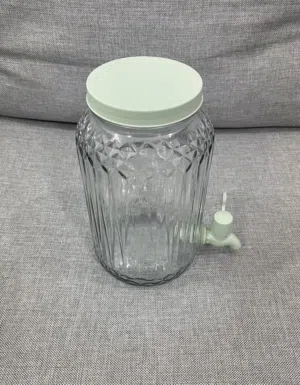 IKEA Glass Container 4 Liters ماركة ايكيا تقريباً جديد حجم 4 ليتر