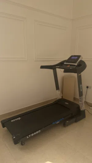 للبيع جهاز مشي كهربائي LIFE TOP LT9450