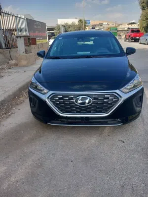 Hyundai . Ioniq . 2019 . Used3