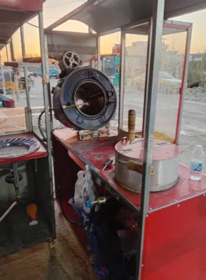 عربانة حب و شامية مع عربانة لبلبة و باكلة