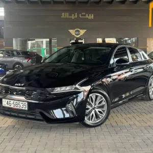 كيا k5 2022 هايبرد فل عدا الفتحه كاش او اقساط