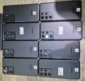 Samsung Galaxy S21 Ultra 5G 128 GB in Sana'a
