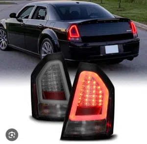 (wanted) Chrysler 300c 2006 tail light