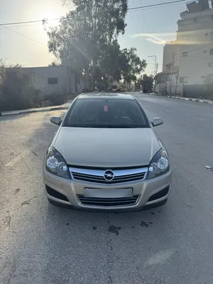 اوبل-استرا-موديل-2006