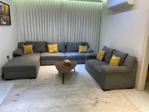 طقم كنبايات مع كورنر بحالة ممتازة للبيع