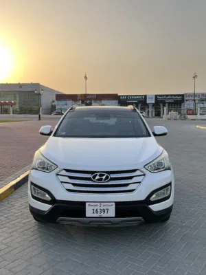 هيونداي سانتافي 2015 فل كامل 4WD بحالة ممتازة للبيع