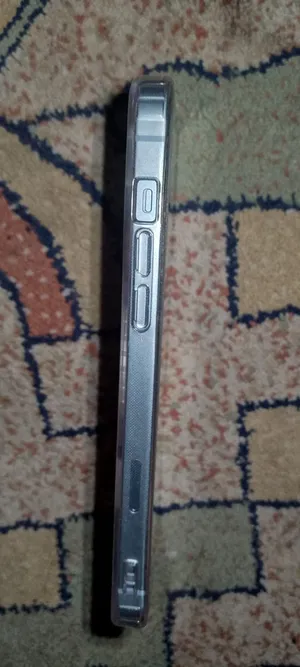 Apple . iPhone 14 Plus . 128 GB0
