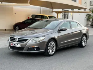 *Volkswagen Passat   2012*