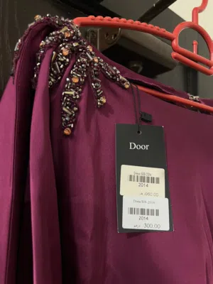 فستان سهرة راقي و كلاسيك جديد