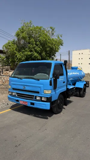 للبيع تنكر دايهاتسو (كبينة الكبيرة) 3.5طن