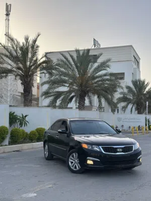 Used Kia Optima in Tripoli