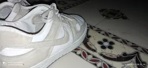 ‏جزم رياضية - سبورت ‏.‏ نايكي ‏.‏ 38 ‏.‏ مستعمل‏1