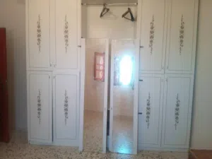 دولاب نظيف
