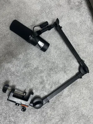 ميكرفون sm7B جديد