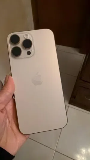 Apple iPhone 16 Pro Max 256 GB in Zarqa