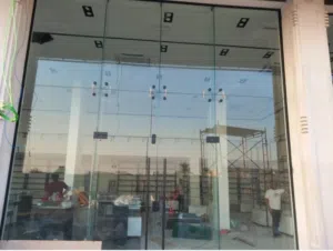 زجاج سكريت الدمام