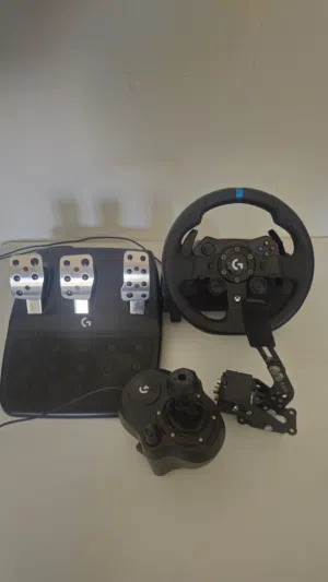 سكان و دواسه و جير و هند بريك logitech g923 steering wheel and shifter and hand brake
