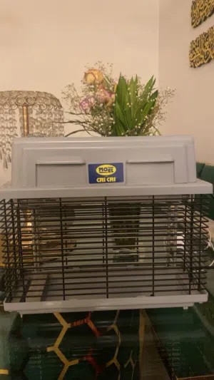 جهاز صاعق حشرات MOEL CRI CRI إيطالي أصلي – غير مستعمل MOEL CRI CRI Electric Insect Killer not used