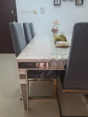 غرفة سفرة طاولة سفرة كبيرة