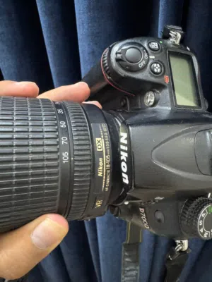 نيكون D7000